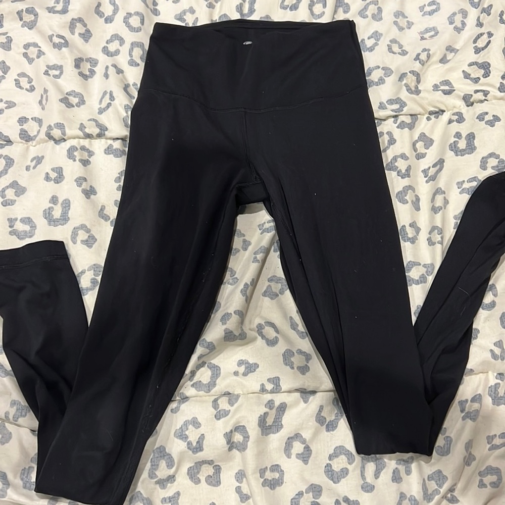 black Yogalicious leggings size xs feels like lululemon